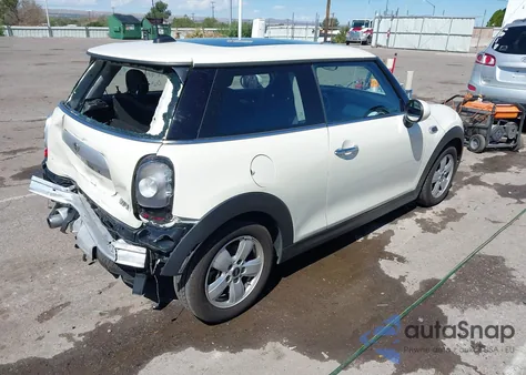 2015 Mini Hardtop Cooper z USA, uszkodzony, nr VIN WMWXM5C5XFT938986